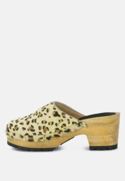 ACER Fine Suede Printed Leopard Clogs Slides In Beige -Rag & Co Shop ACERFineSuedePrintedLeopardClogSlidesinBeige RCSH2787 BeigeLeopard 3