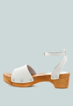 CARA White Wooden Clogs 12 CARA White Wooden Clogs -Rag & Co Shop DarkGray 0000 WhiteWoodenClogsInLeather RCSH1859 5 copy