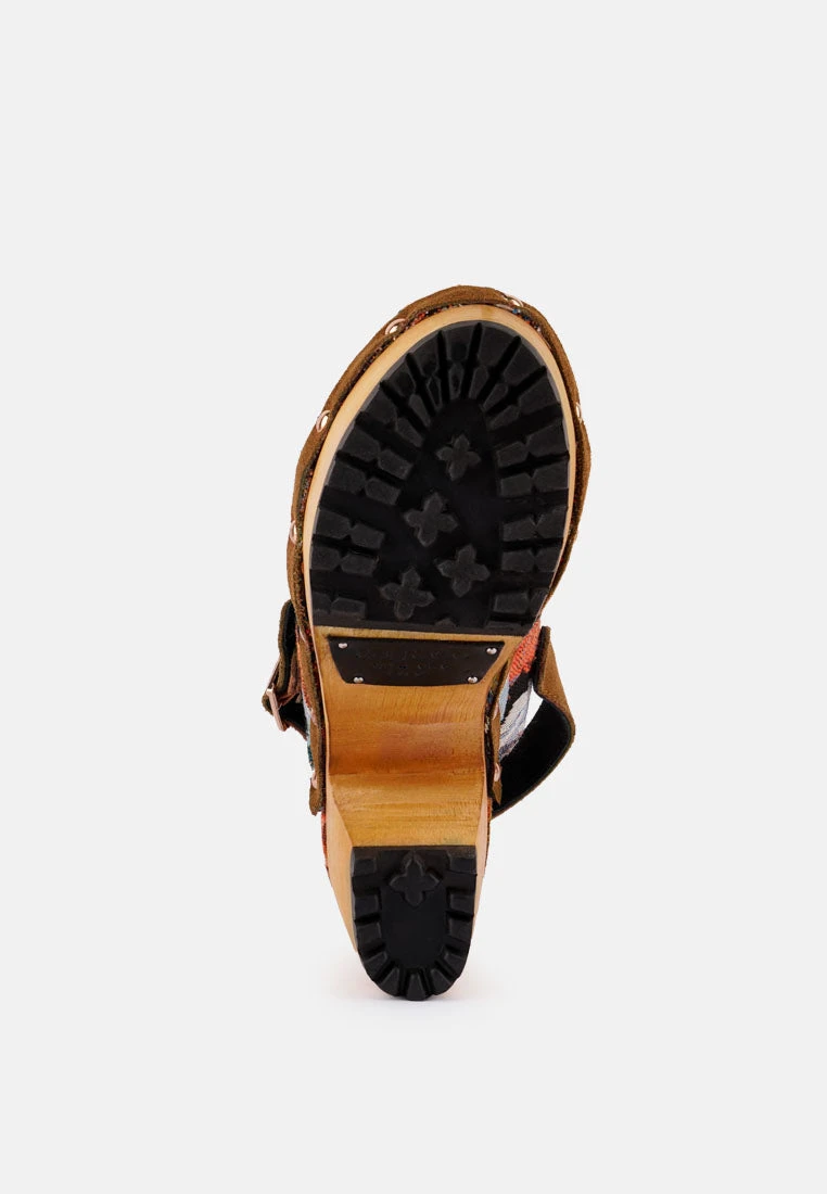 MURAL Tapestry Handcrafted Clogs 9 MURAL Tapestry Handcrafted Clogs - Image 7
